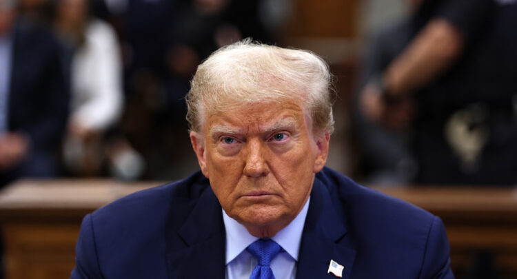 Trump'tan 'İran' açıklaması: "İran'ı tekrar bombalama ihtimâlim var"