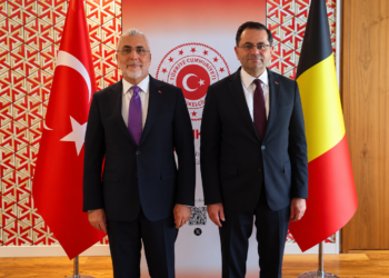 Çalışma ve Sosyal Güvenlik Bakanı Vedat Işıkhan, Belçika’da