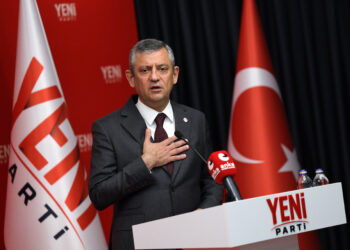 Özgür Özel'den erken seçim çıkışı: Erdoğan ülkeyi yönetemiyor, seçim şimdi yapılmalı!
