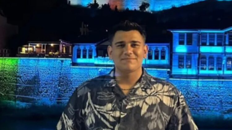 Arkadaşını öldürüp, kendini ihbar etti