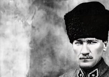 Atatürk’ün elleri