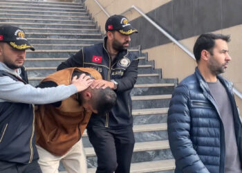 Avcılar'da bıçaklı kavgada husumetlisini öldüren şüpheli Esenyurt'ta yakalandı