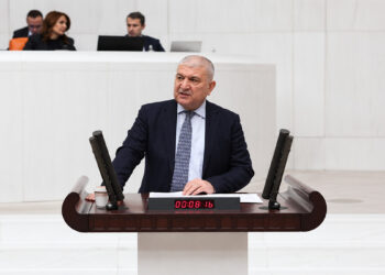 Bursa Milletvekili Cemalettin Kani Torun AK Parti'ye katıldı