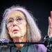 Anne Carson’a Nobel: Edebiyatın sınırlarını aşan bir yazarın hikâyesi