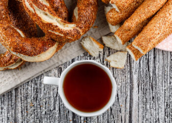 Simit, çay ve Tunalı boyunca yürümek: Şehrin en değerli lüksü