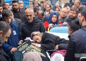 Çöken binada hayatını kaybeden 5 yaşındaki Gülce son yolculuğuna uğurlandı: Annesi ambulansla getirildi