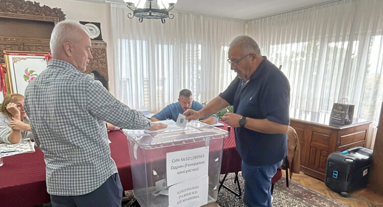 Çifte vatandaşlar, Bulgaristan'daki seçimler için sandık başında