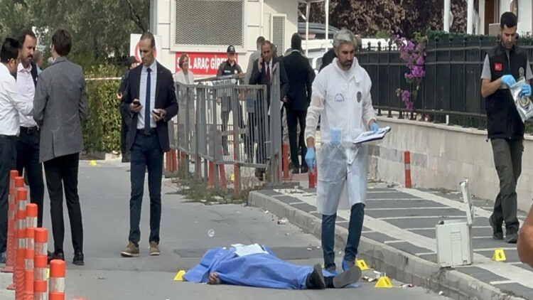 Adliye kapısında tanığı kurşunlayan sanıktan 'pişmanım' savunması: Mahkemede ilk duruşma görüldü
