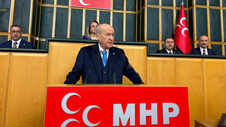 Bahçeli'den belediyelerdeki yolsuzluk iddialarına ilişkin açıklama: Vatandaşların bilgisine sunulmalı