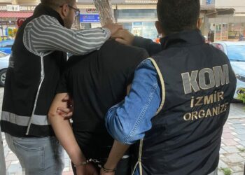 İzmir'de 19 yıl 9 ay hapis cezası bulunan firari yakalandı