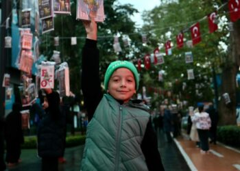 'Ağaçlar Kitap Açtı' etkinliği renkli görüntülere sahne oldu