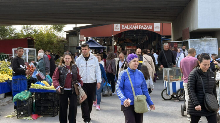 Gurbetçi sezonunun sona erdiği Edirne’de, Bulgar turist hareketliliği başladı