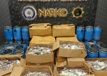 İstanbul'da uyuşturucu operasyonlarında 5 şüpheli gözaltına alındı