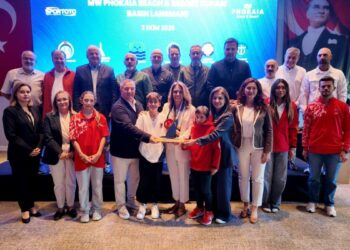 TYF Yelken Ligi Foça'da başladı