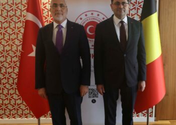 Çalışma ve Sosyal Güvenlik Bakanı Vedat Işıkhan, Belçika’da