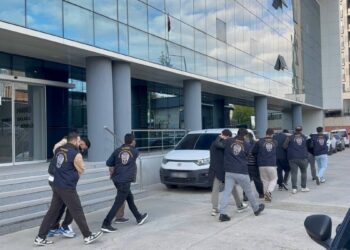 Bursa merkezli 4 ilde dolandırıcılık operasyonu: 4 tutuklama