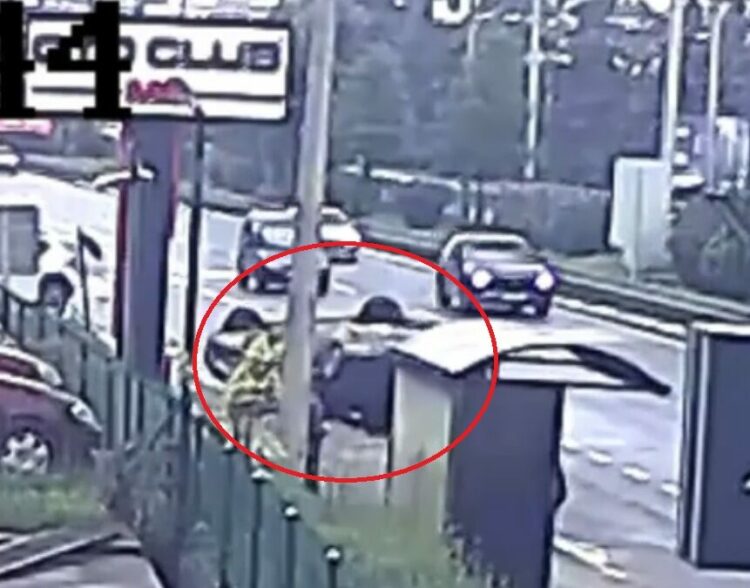 Otomobilin takla attığı kazada sürücü yaralandı
