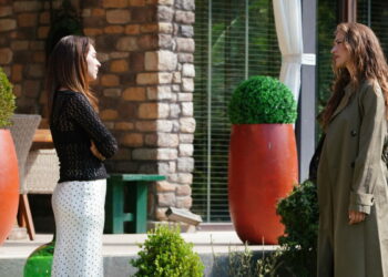 Güller ve Günahlar’da Berrak eve geri döndü