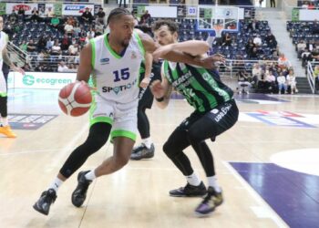 Denizli Basket'e lig morali