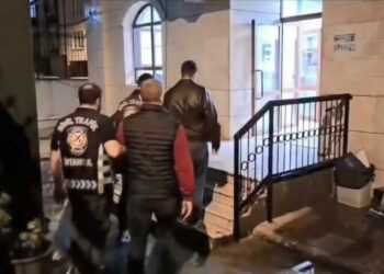 Bayrampaşa'da trafikte kavga eden sürücülere 720 bin lira ceza