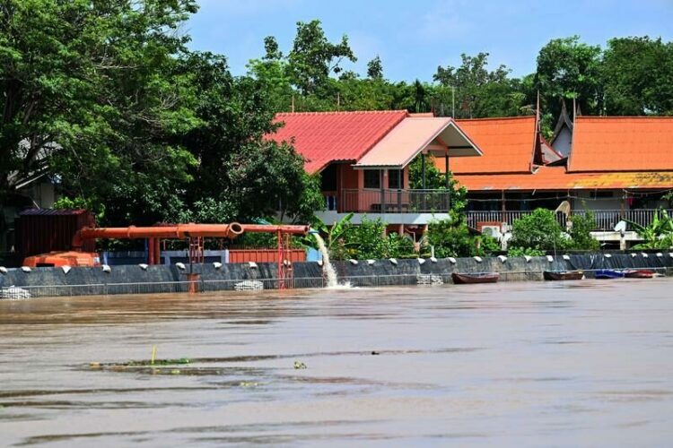 Tayland'da şiddetli yağışların neden olduğu selde hayatını kaybedenlerin sayısı 31'e yükseldi