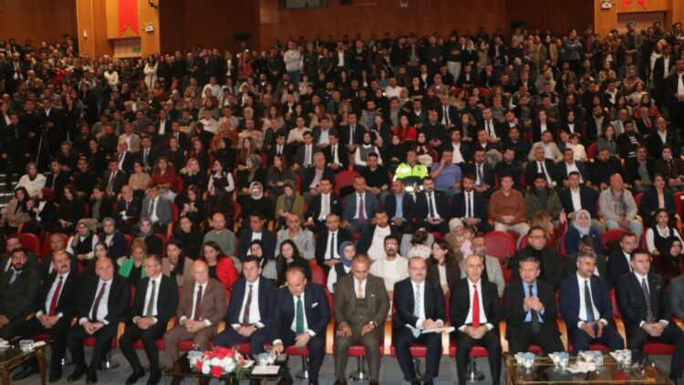 Erzurum’da 2 bine yakın bilirkişi adayı yemin etti