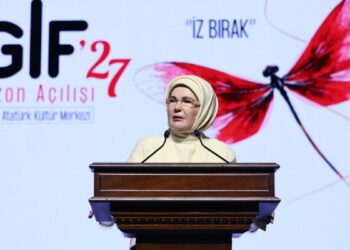 Emine Erdoğan, TÜRGEV bünyesinde faaliyet gösteren GİF'in 2027 sezon açılışında konuştu