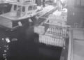Üsküdar'da yolcu vapuru yalıya çarptı