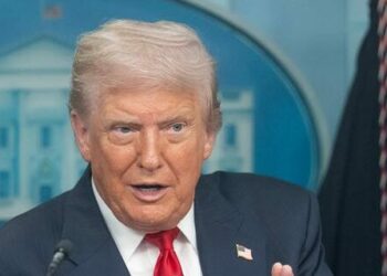 Trump, Rusya'daki salgınla ilgili Putin ile görüşecek