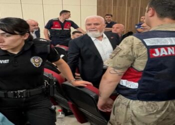 Mustafa Bozbey’in yargılandığı davada 6 tahliye