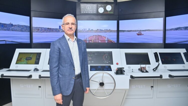 Bakan Uraloğlu: Türk sahipli deniz ticaret filosu 54,3 milyon detveyt tona ulaştı