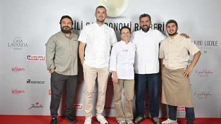 İncili Gastronomi Rehberi’nin 8’inci edisyonu için Neolokal’de davet düzenlendi