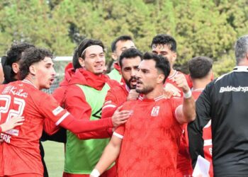 Balıkesirspor rövanşı kupada aldı