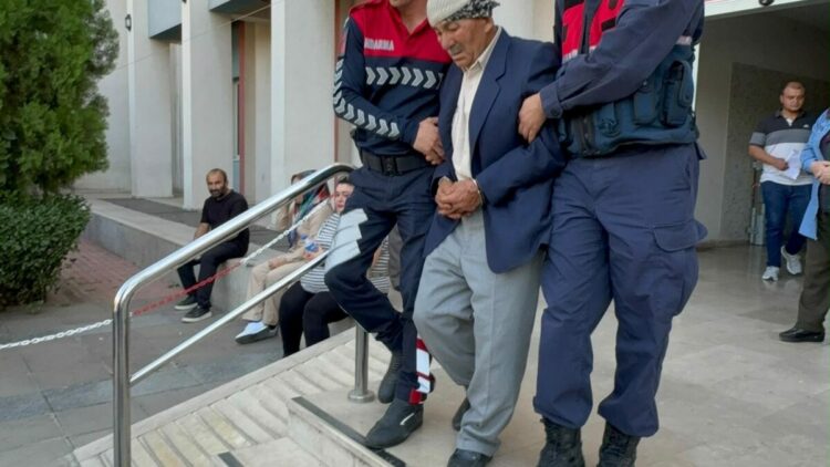 Tartıştığı kuzenini tüfekle sırtından vurup öldüren, şüpheli ormanda yakalandı
