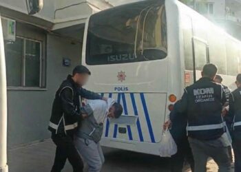 İzmir'de suç örgütüne operasyonda 4 tutuklama