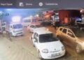 Otomobilin markete girdiği kaza kamerada