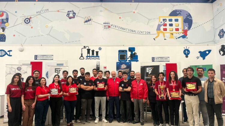 TEKNOFEST Güneydoğu'da İzmir'e 3 birincilik