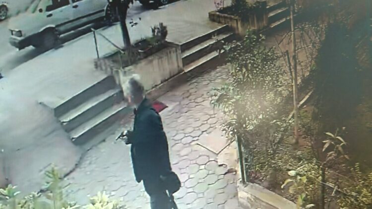 Mal paylaşımı davasının görüleceği gün eski eşini tabancayla öldürdü