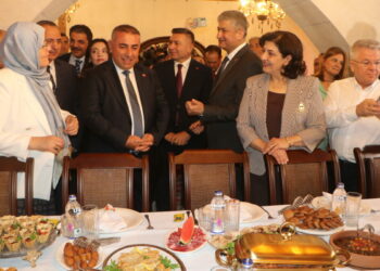 10’uncu Uluslararası Adana Lezzet Festivali başladı