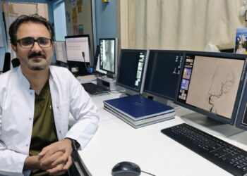 Van'da beyin damar yumağı ameliyatsız tedavi edildi
