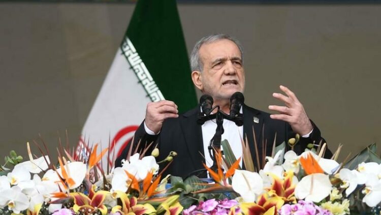Pezeşkiyan: Bölgesel diplomasi toplantılardan ibaret olmamalı