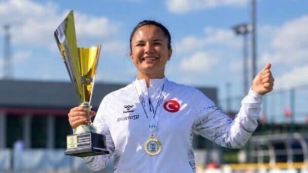 Milaslı Güliz Çakar, Avrupa Şampiyonu olan kadroda yer aldı