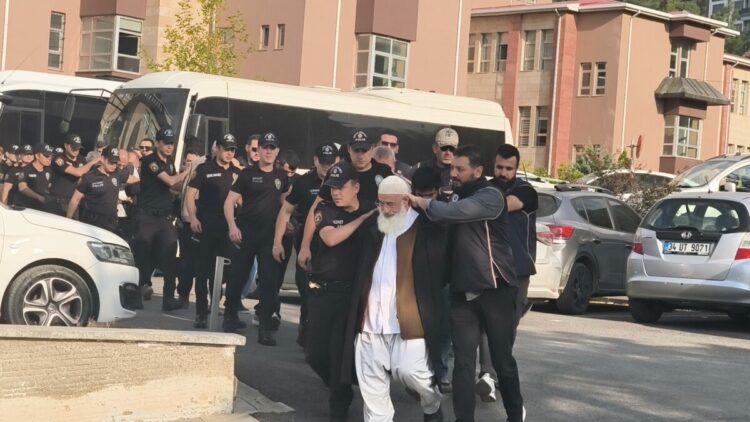Kahramanmaraş merkezli 8 ilde DEAŞ operasyonuna 22 tutuklama