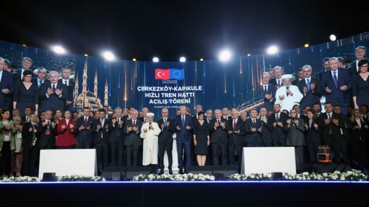 Bakan Uraloğlu: Çerkezköy-Edirne arası 54 dakikaya düştü
