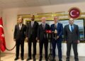 Vali Gül: Maltepe'de çöken binadaki hemşehrilerimizin ihtiyaçları için yaklaşık 9 milyon lira para aktarılacak - 1