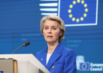 AB Komisyonu Başkanı von der Leyen: Ateşkes çağrısını tam olarak destekliyorum