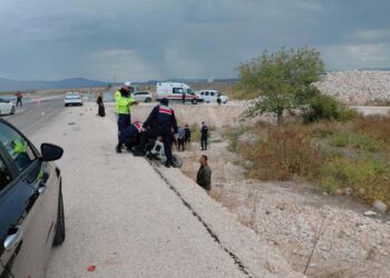 Kamyonun çarptığı elektrikli bisikletin sürücüsü öldü