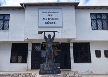 Ocak köyündeki 3 bin eserlik müze ziyaretçileri geçmişe götürüyor