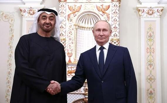 Putin, BAE Devlet Başkanı Al Nahyan ile telefonda görüştü