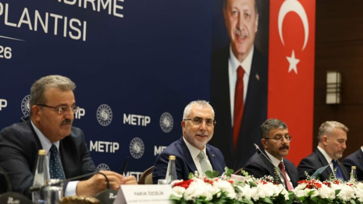 Bakan Işıkhan: 21 ilimizde 37 aktif METİP alanımız bulunmaktadır